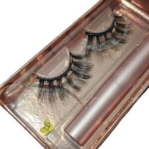 Magnetic Lashes - Storage Box, Set Of Lashes, and Magnetic Liner - Style #25